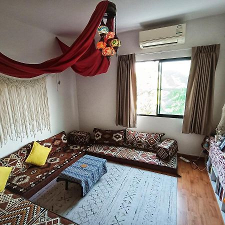 A Cozy 3-Story Townhome Near Bts & Lovely Estuary Ban Khlong Ta Khet Dış mekan fotoğraf